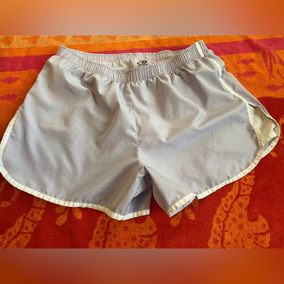 Running shorts - Picture 1 of 3